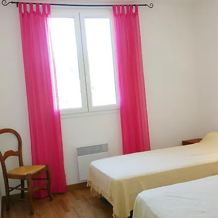 Domaine De La Gardette Hébergement de vacances *