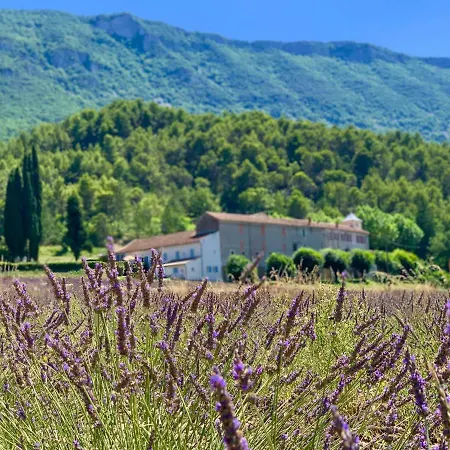 Domaine De La Gardette Hébergement de vacances Buis-les-Baronnies